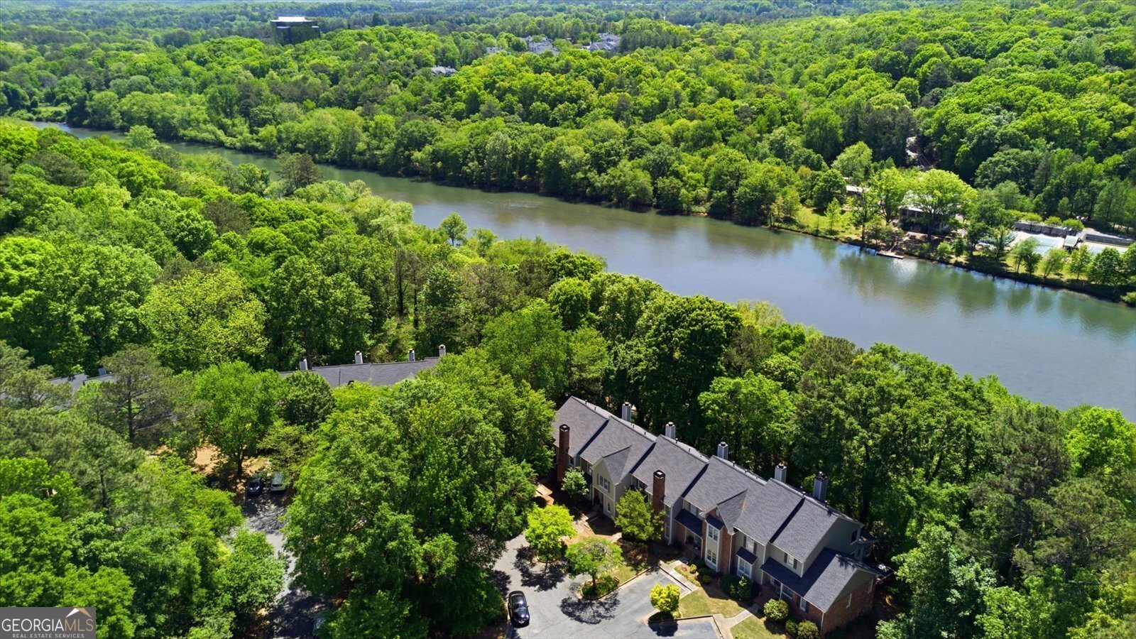 226 Riverview Trail Roswell - Photo 32