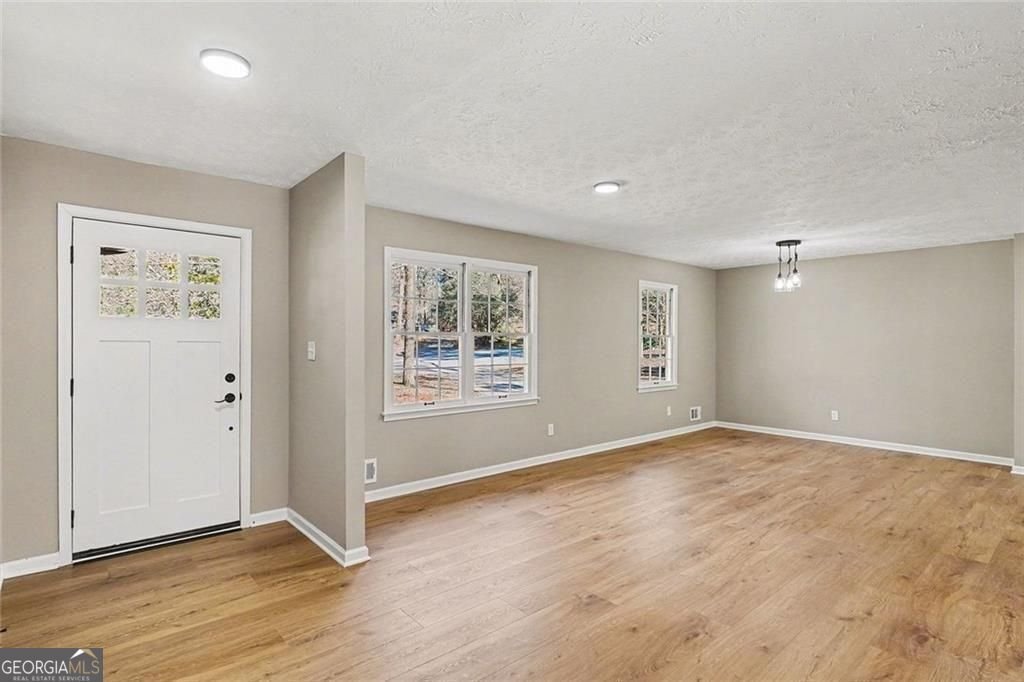 2304 Rolling Acres Court conyers - Photo 8