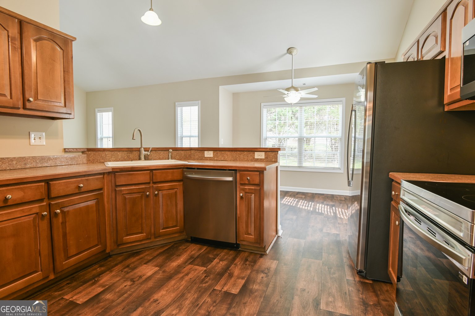 1766 Laurel Ridge Drive Conyers - Photo 6