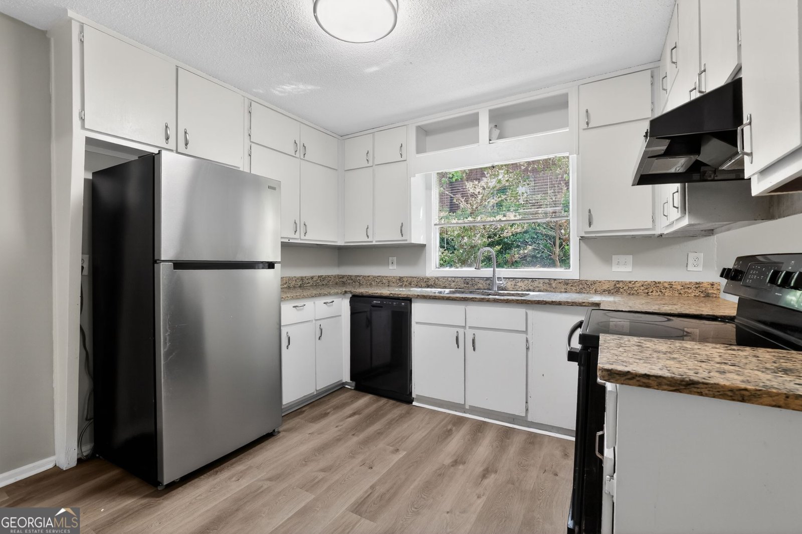 5007 Hickory Oak Court Stone Mountain - Photo 16