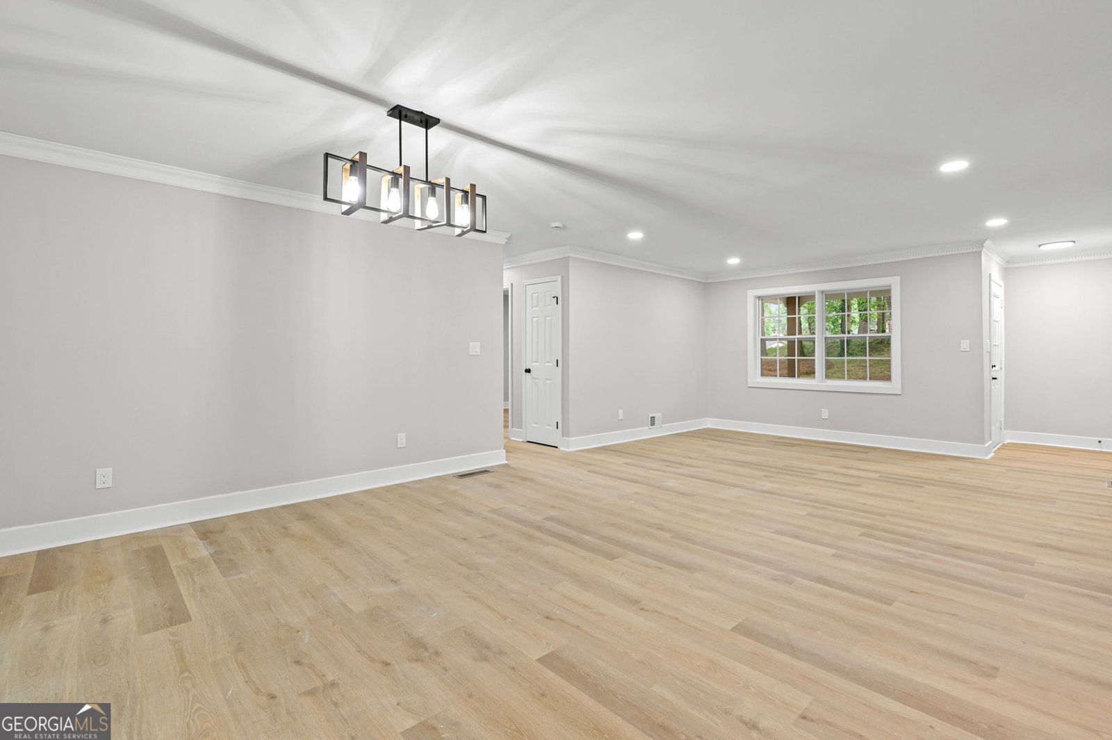 2873 Leisure Springs Circle Decatur - Photo 10