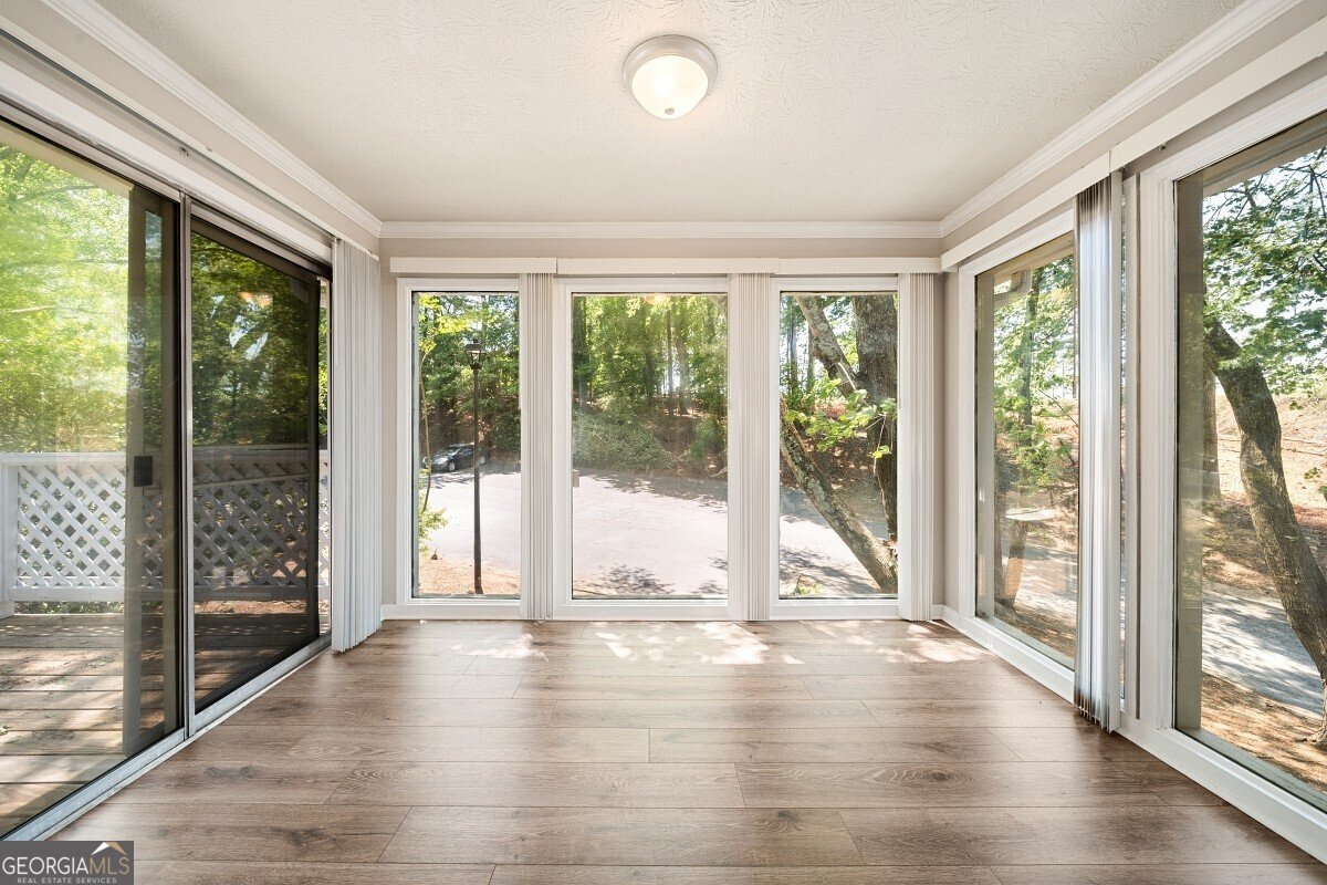 405 Natchez Trace Sandy Springs - Photo 6