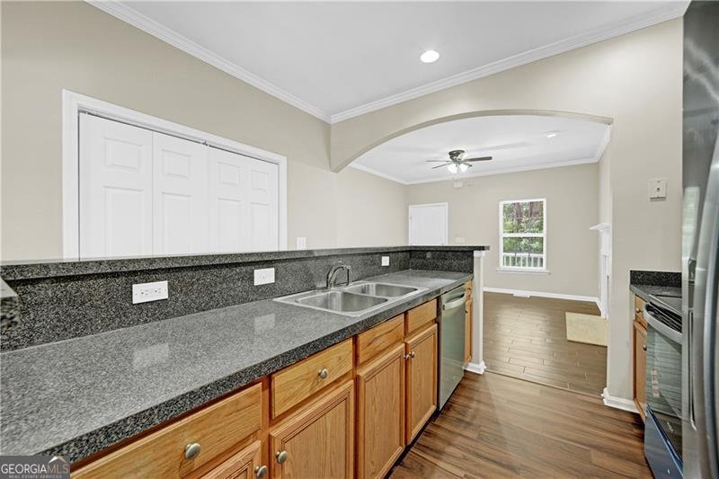 1477 AKRIDGE Street Atlanta - Photo 8