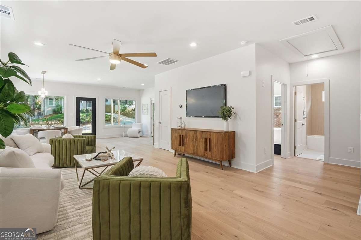 1566 Olympian Circle Atlanta - Photo 10