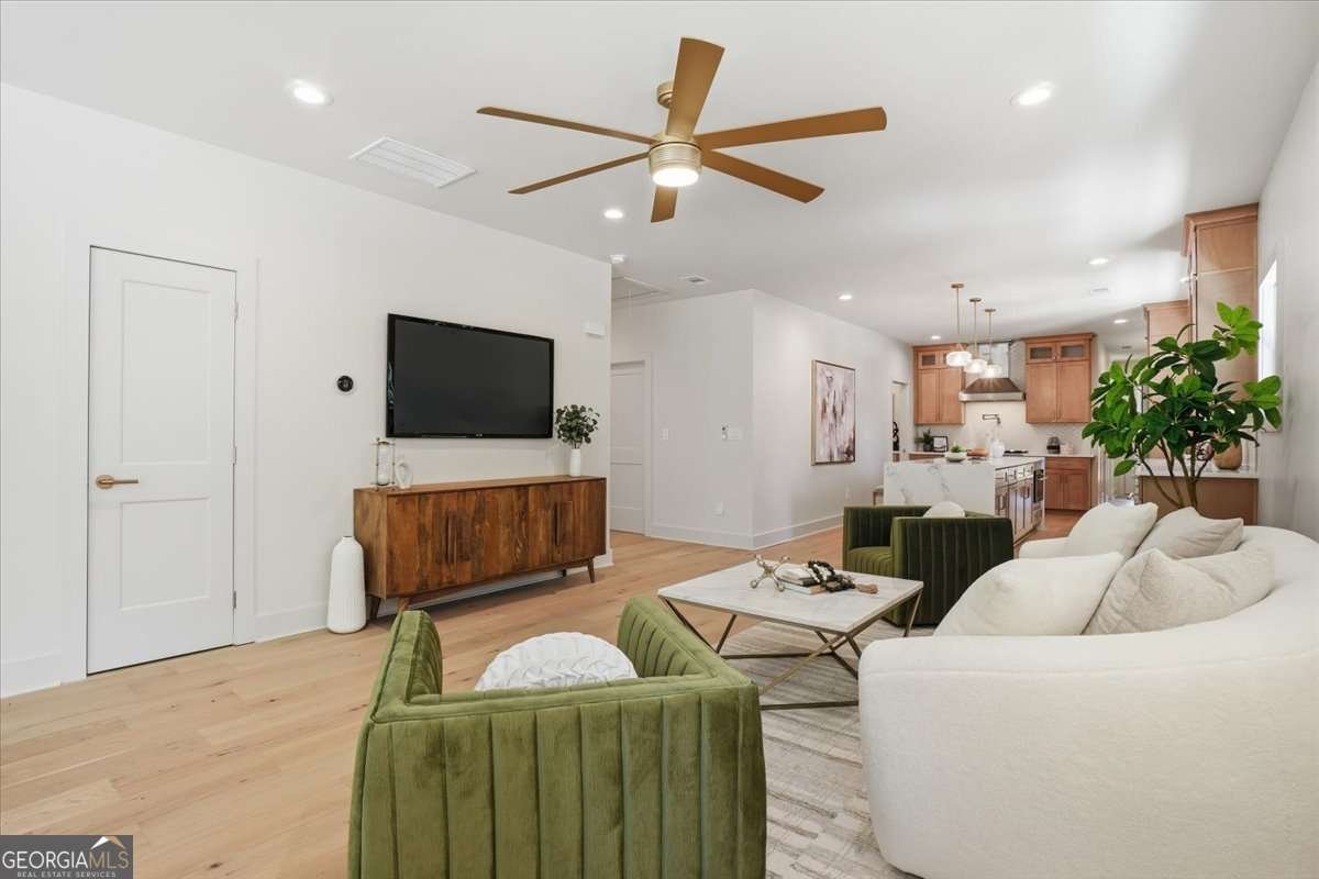 1566 Olympian Circle Atlanta - Photo 8