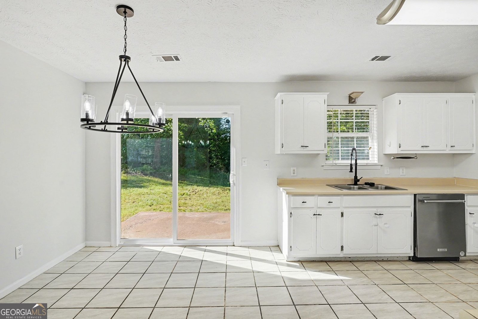 65 Belmont Circle Covington - Photo 16