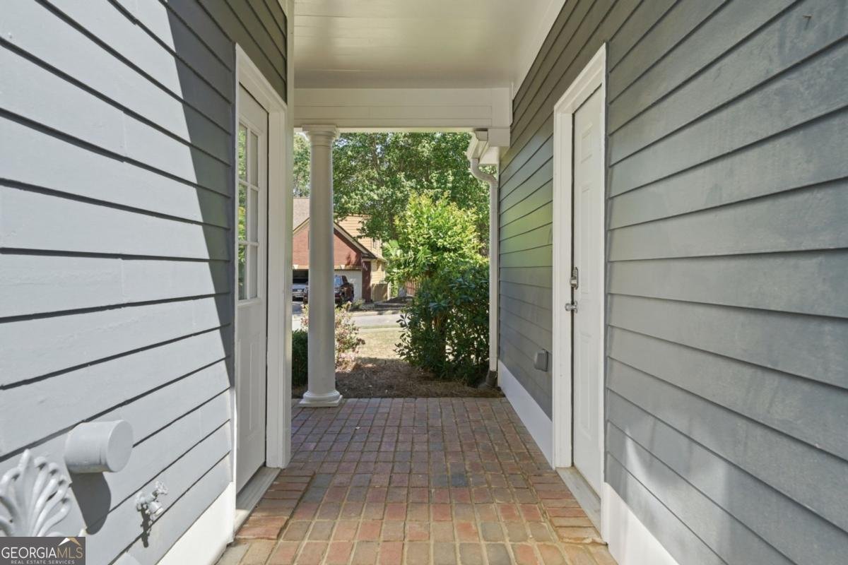 137 Birchwood Pass Canton - Photo 8