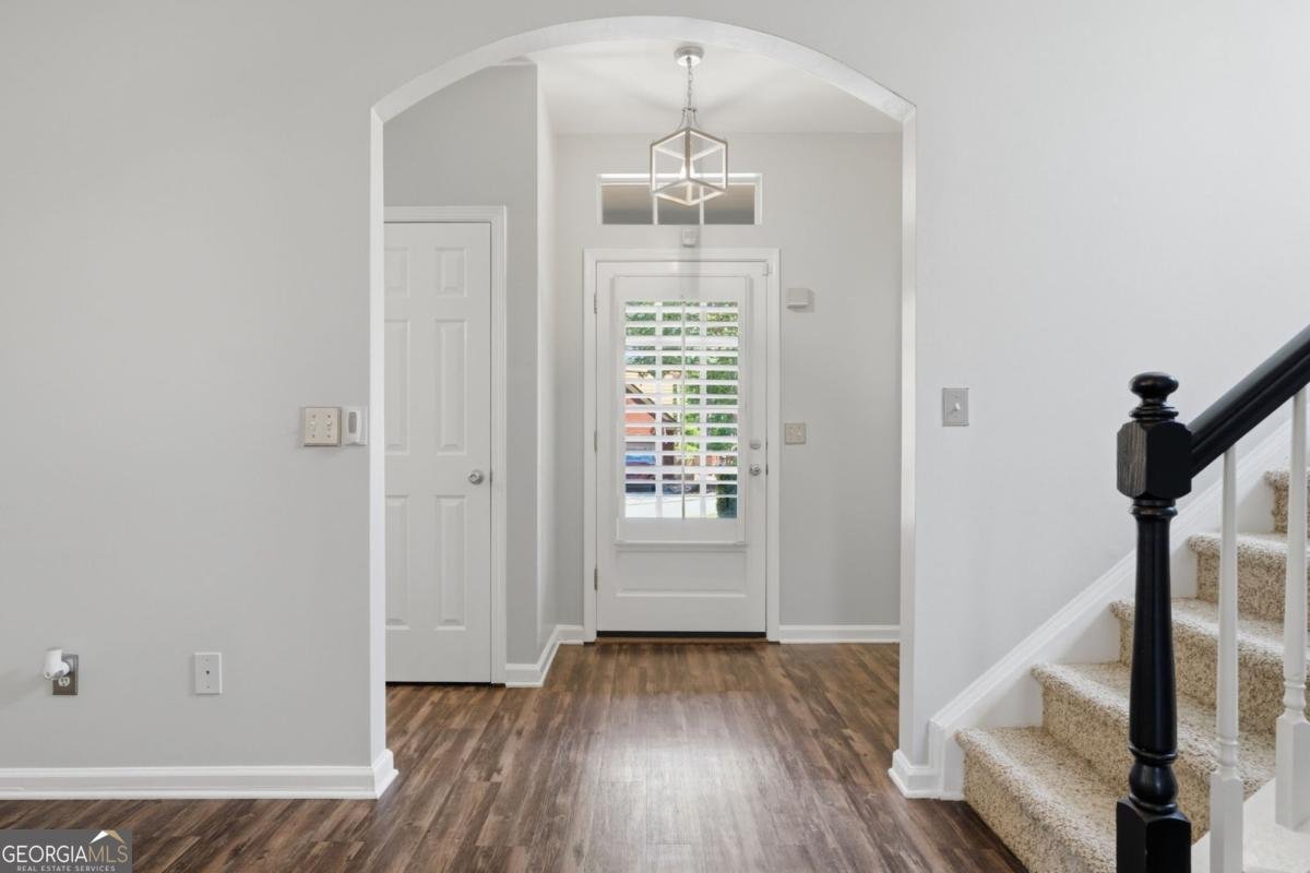 137 Birchwood Pass Canton - Photo 9