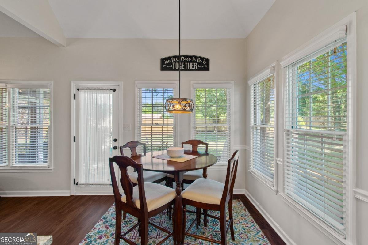 2230 Ellen Lane Cumming - Photo 9