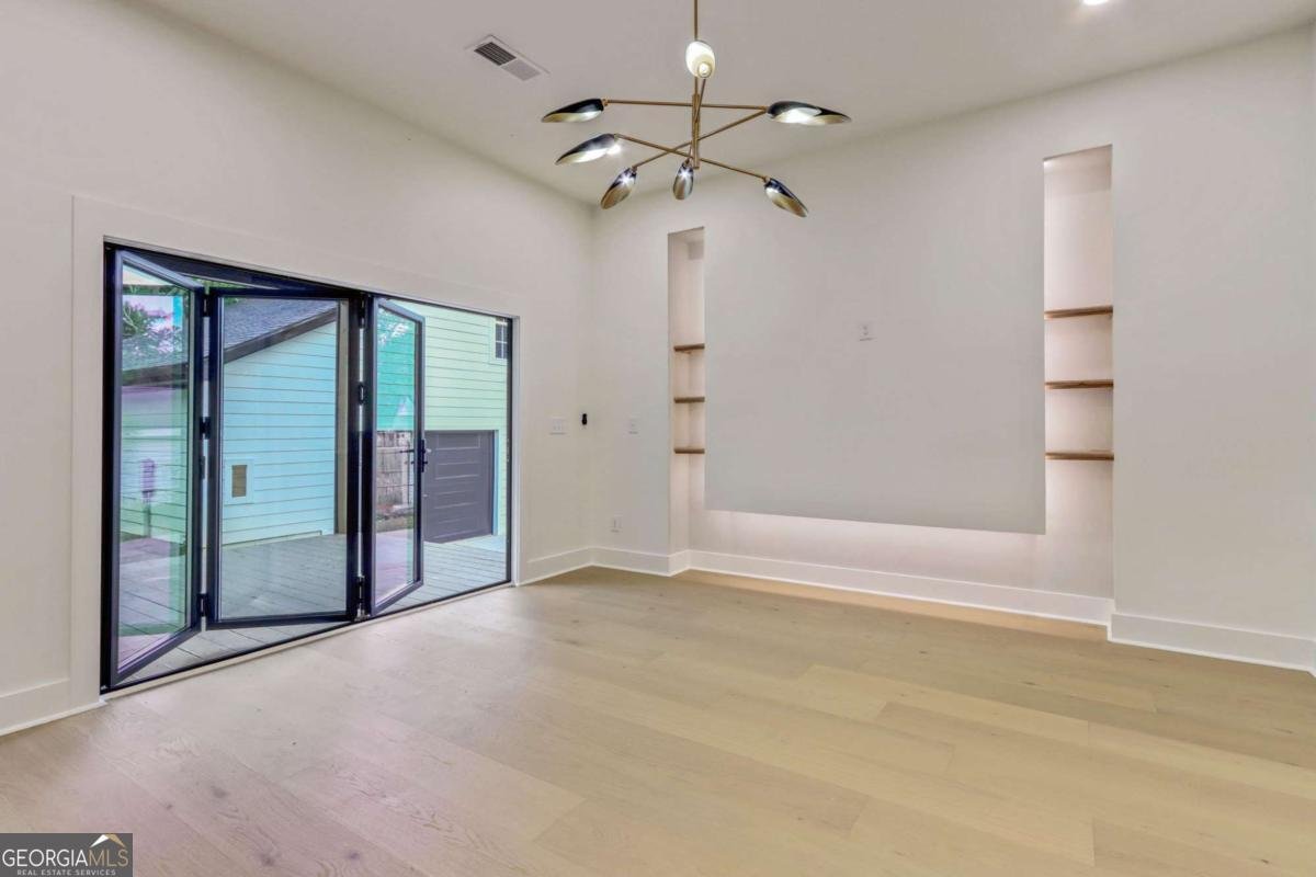 745 Trout Street Marietta - Photo 8