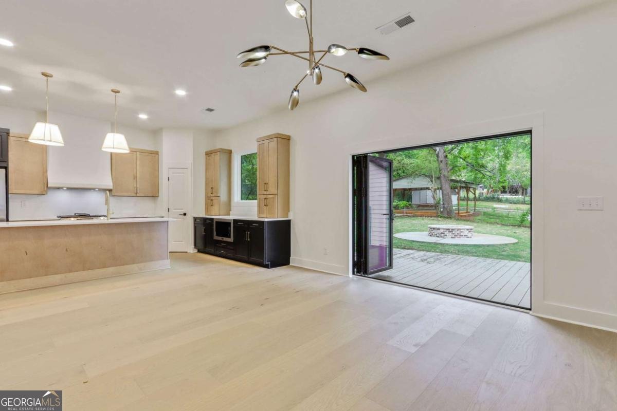 745 Trout Street Marietta - Photo 9