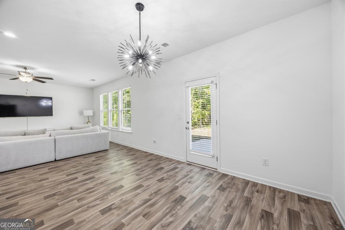 1110 Burgundy Drive Griffin - Photo 14