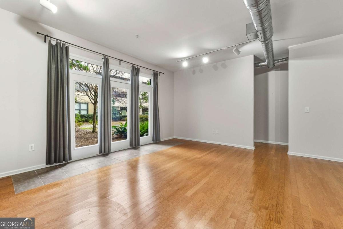 5300 Peachtree Road Atlanta - Photo 11