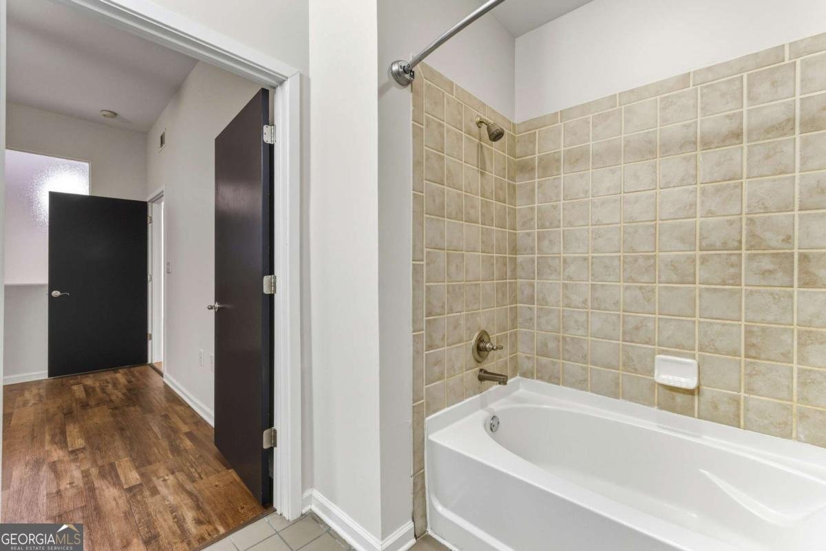 5300 Peachtree Road Atlanta - Photo 25