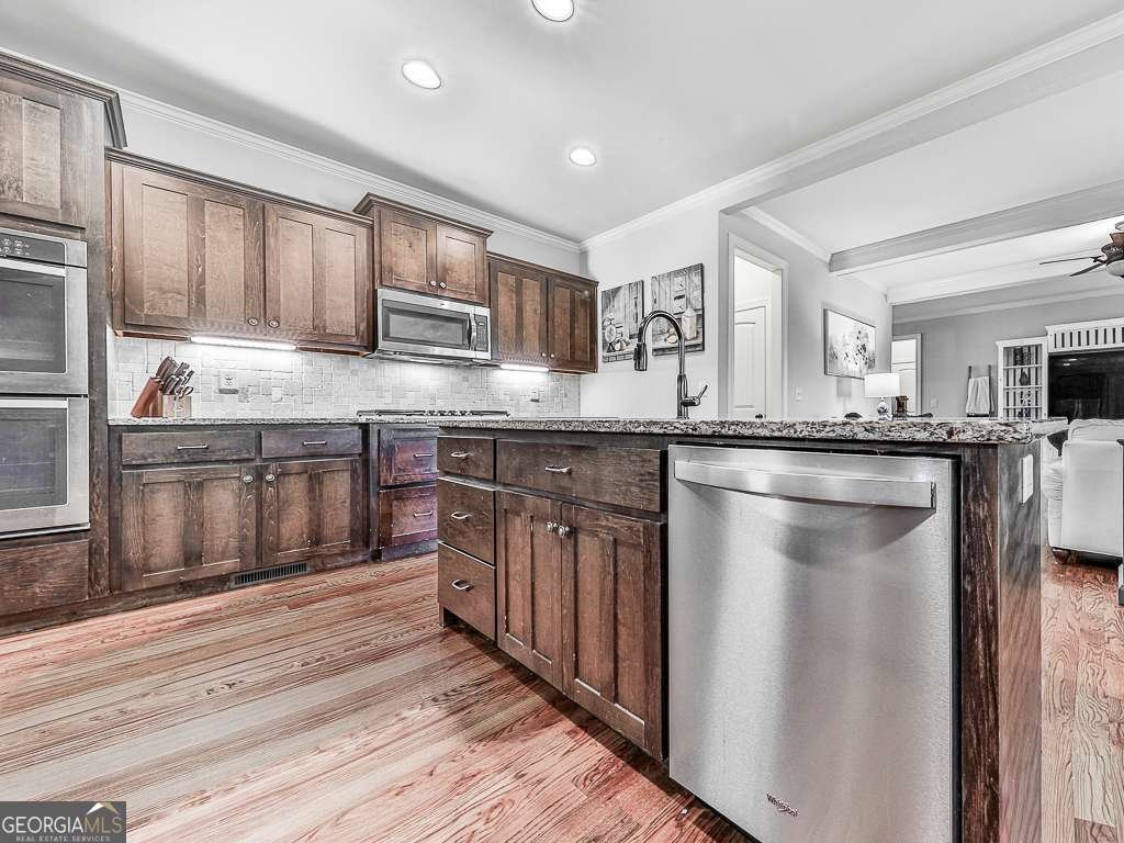 601 Walker Court Canton - Photo 10