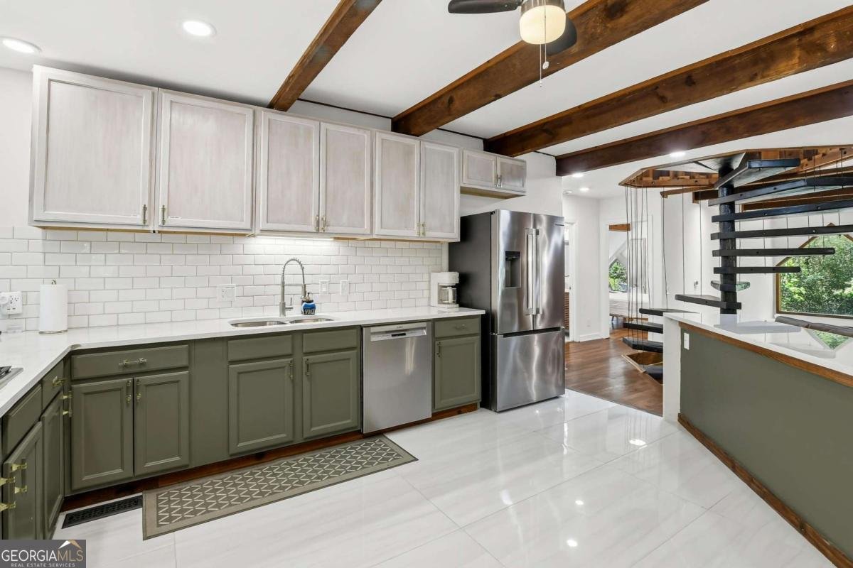 2965 Pond View Court Marietta - Photo 16