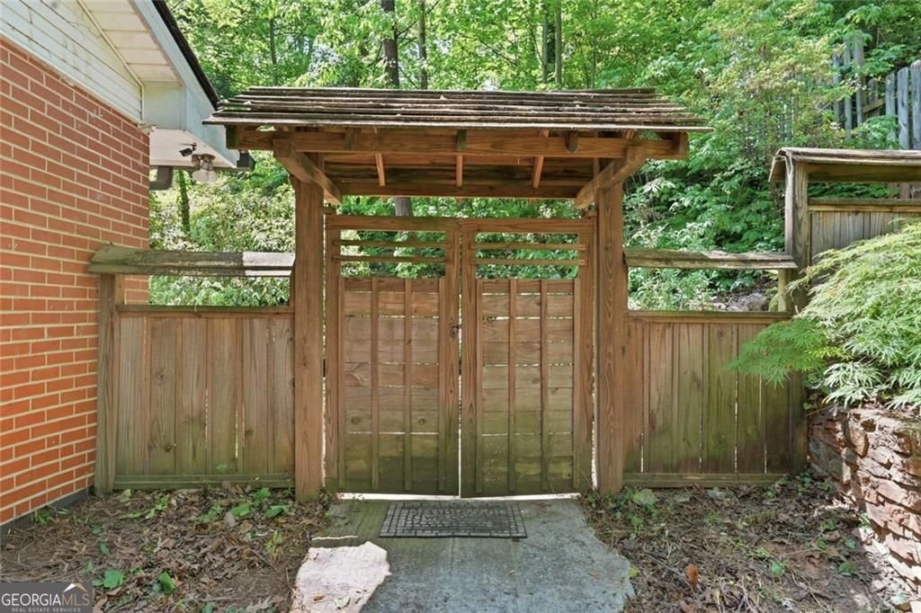 744 Bonnie Dell Drive Marietta - Photo 28