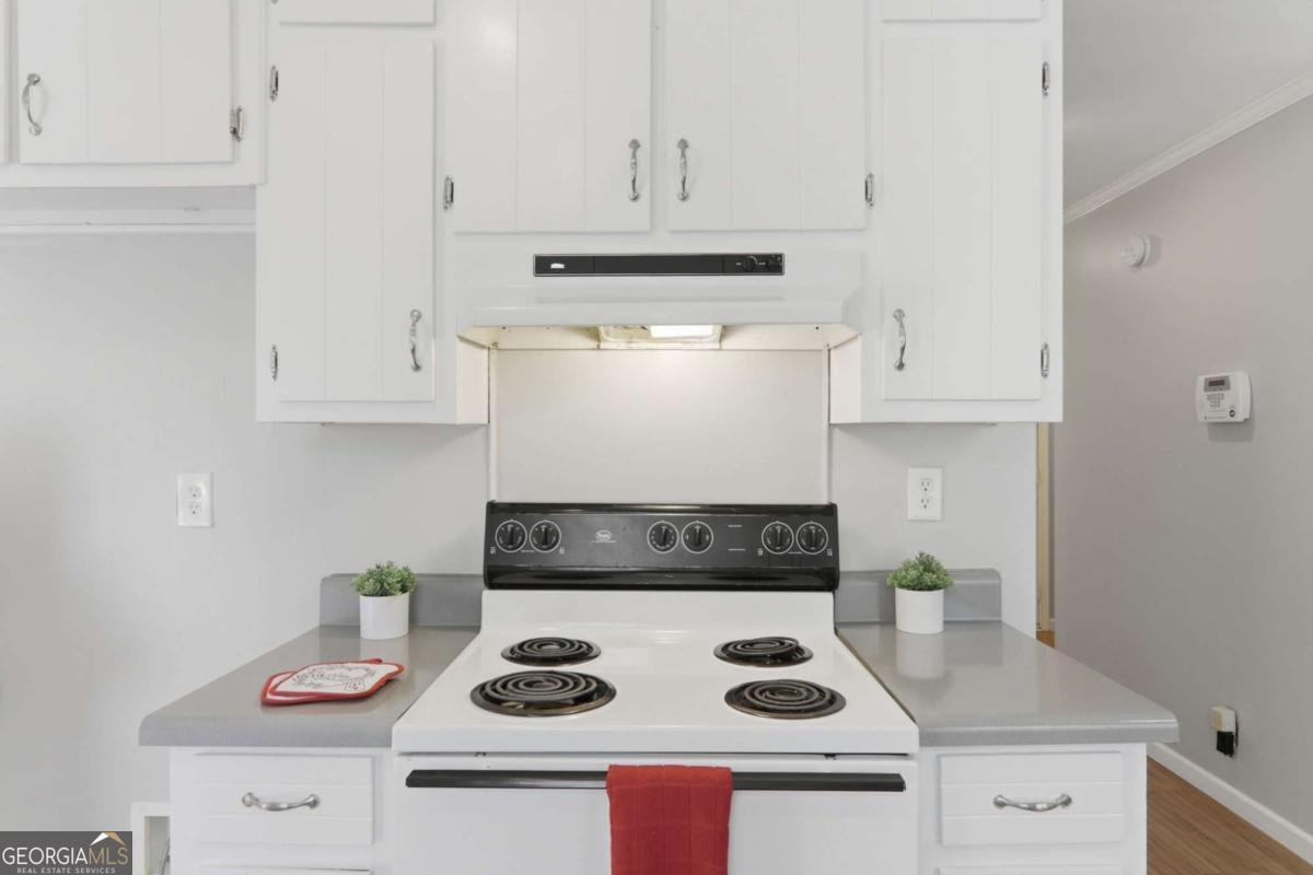 5642 Breezy Court Lilburn - Photo 18