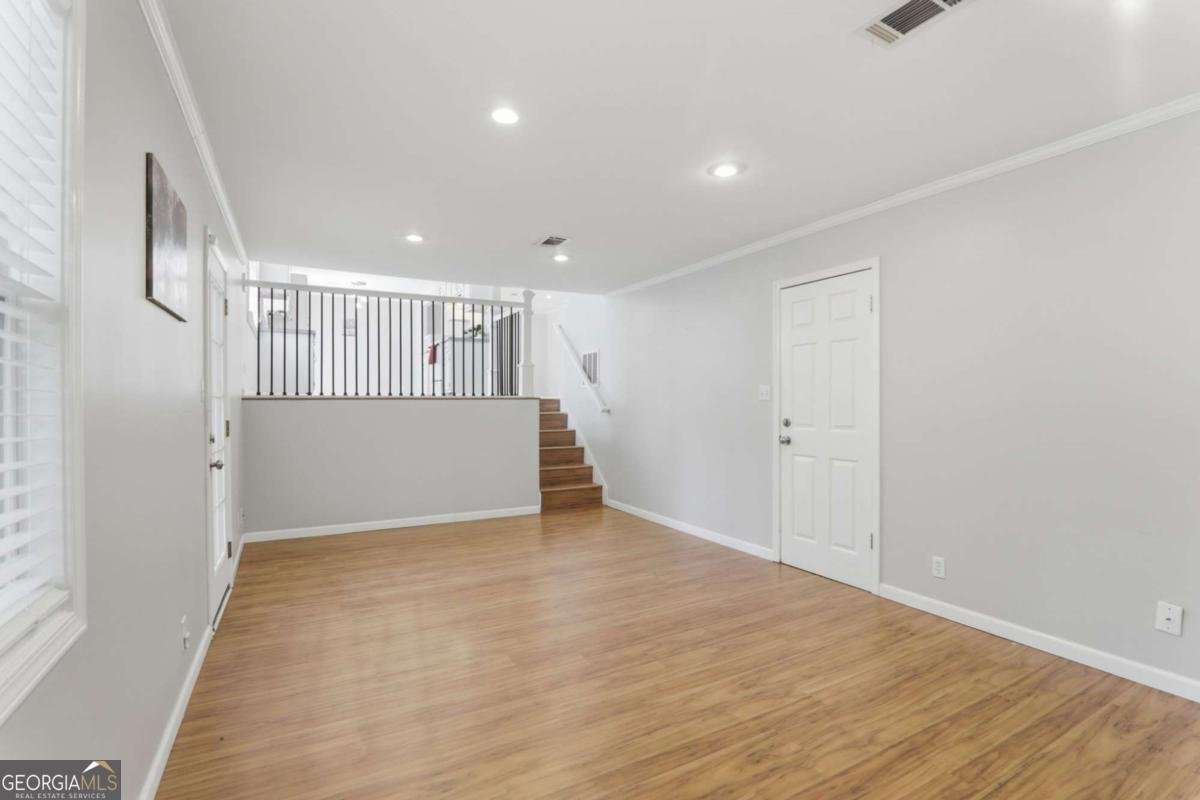 5642 Breezy Court Lilburn - Photo 21