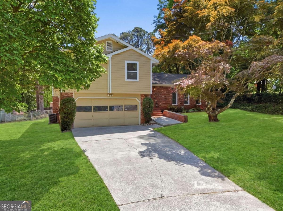 5642 Breezy Court Lilburn - Photo 39