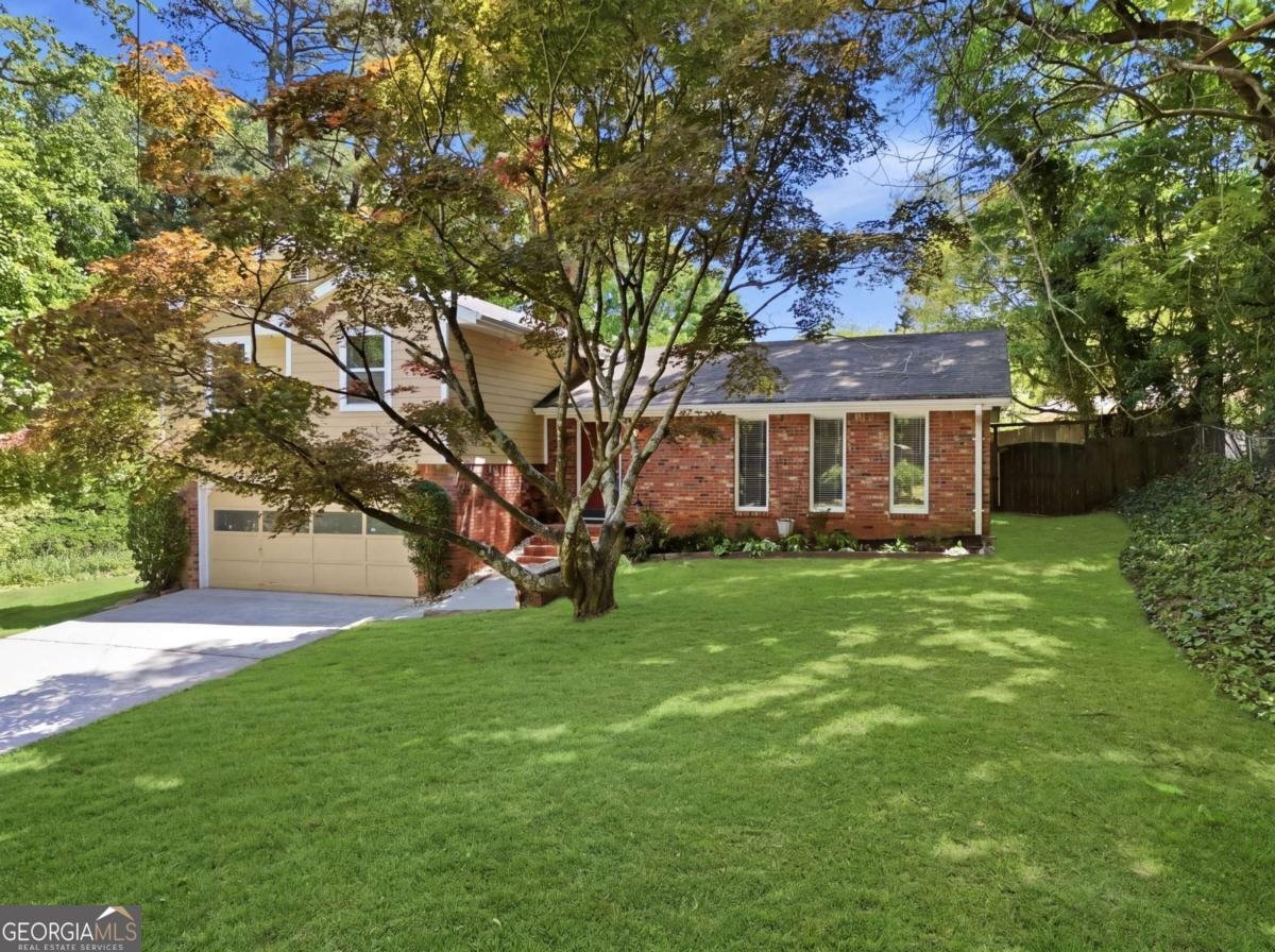 5642 Breezy Court Lilburn - Photo 41