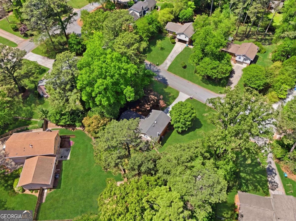 5642 Breezy Court Lilburn - Photo 42