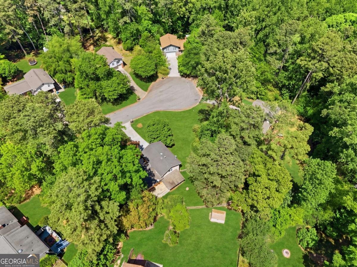 5642 Breezy Court Lilburn - Photo 44