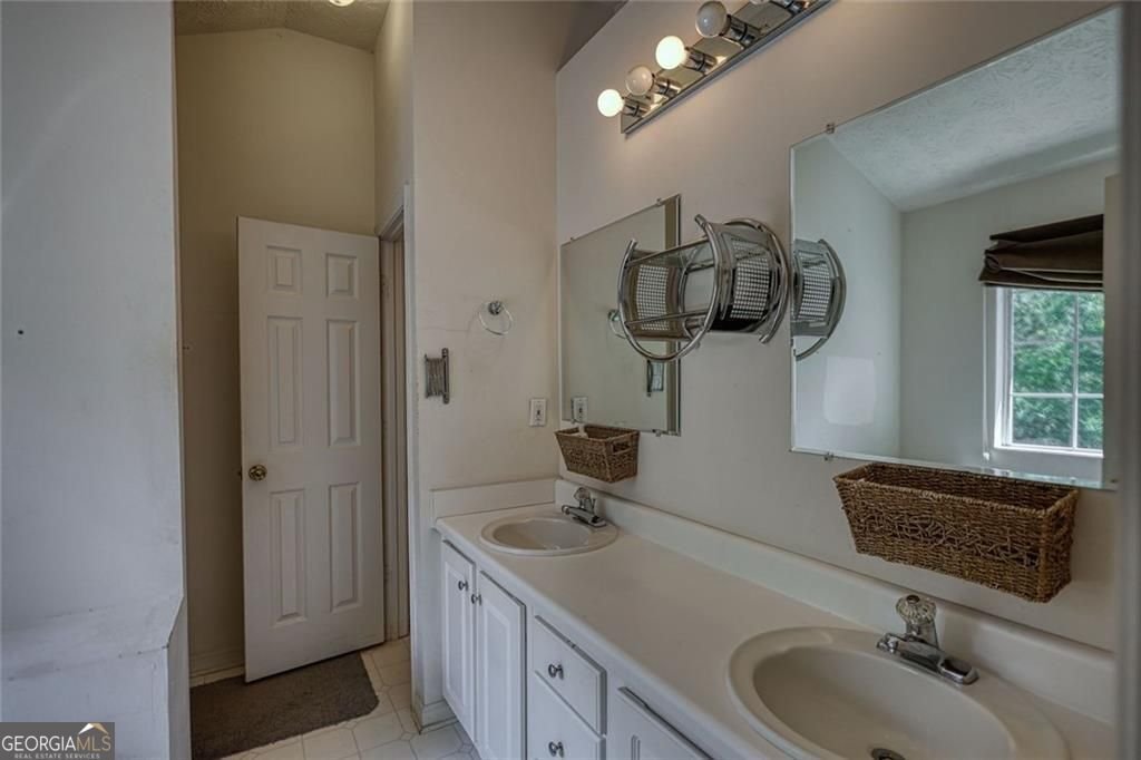 80 River Shoals Court Covington - Photo 27