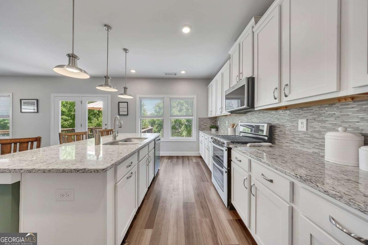 204 Meadows Court Woodstock - Photo 16