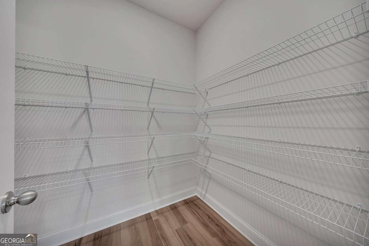 204 Meadows Court Woodstock - Photo 17