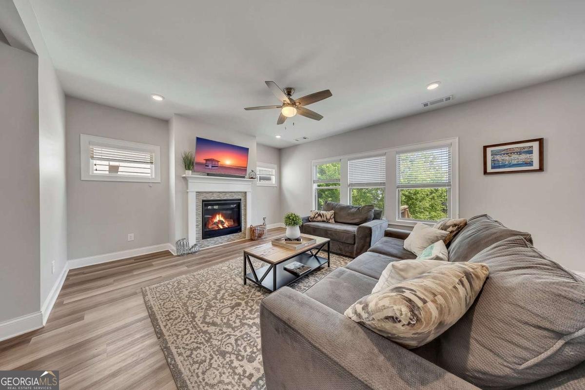 204 Meadows Court Woodstock - Photo 9