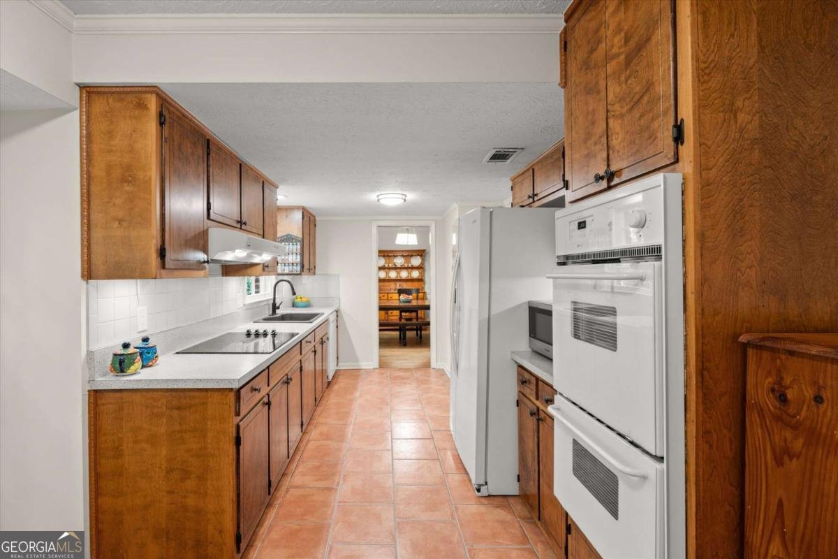 3025 Mountain Creek Court Roswell - Photo 18