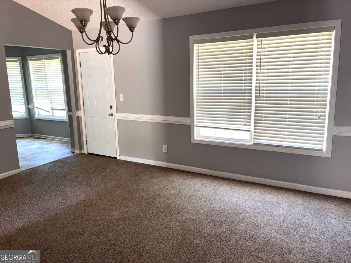 317 Peachtree Circle Hampton - Photo 8