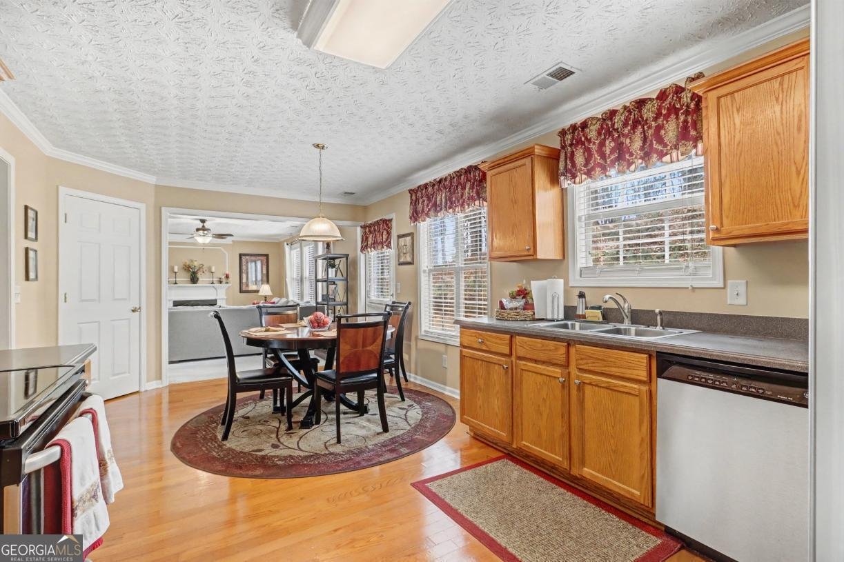 5769 Fairington Farms Court Lithonia - Photo 12