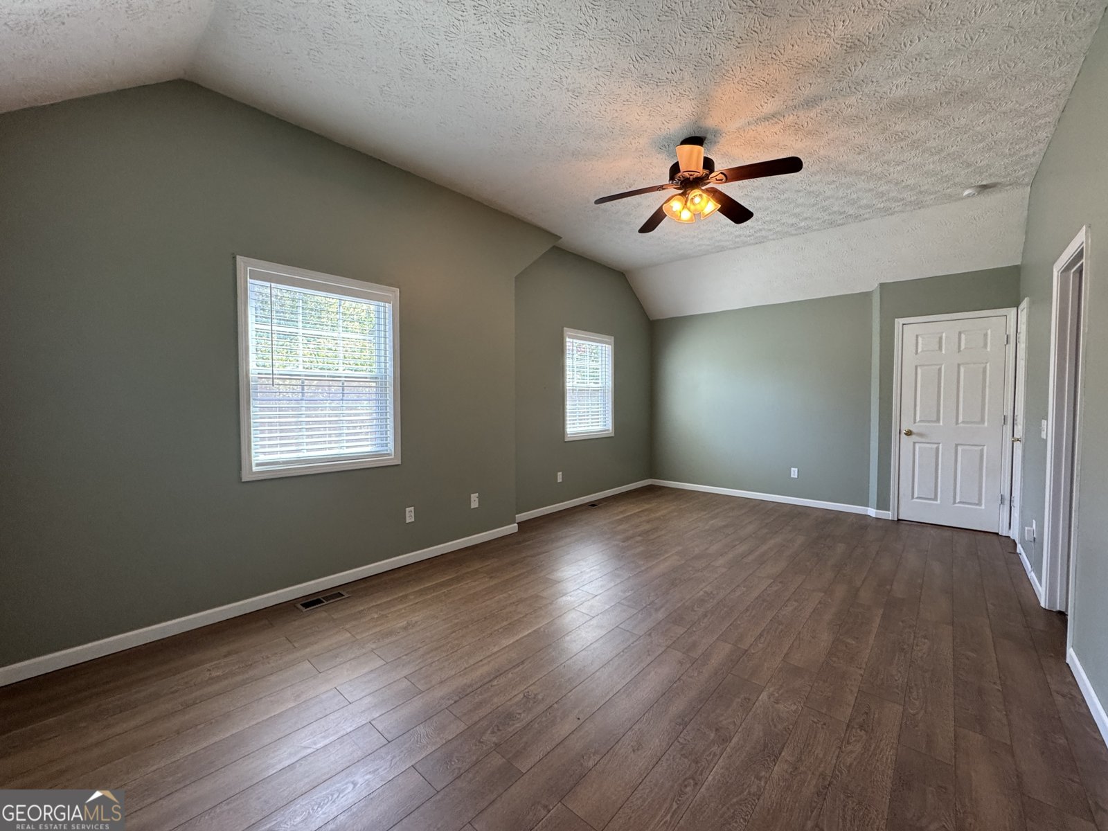 523 Cherokee Overlook Court Canton - Photo 14