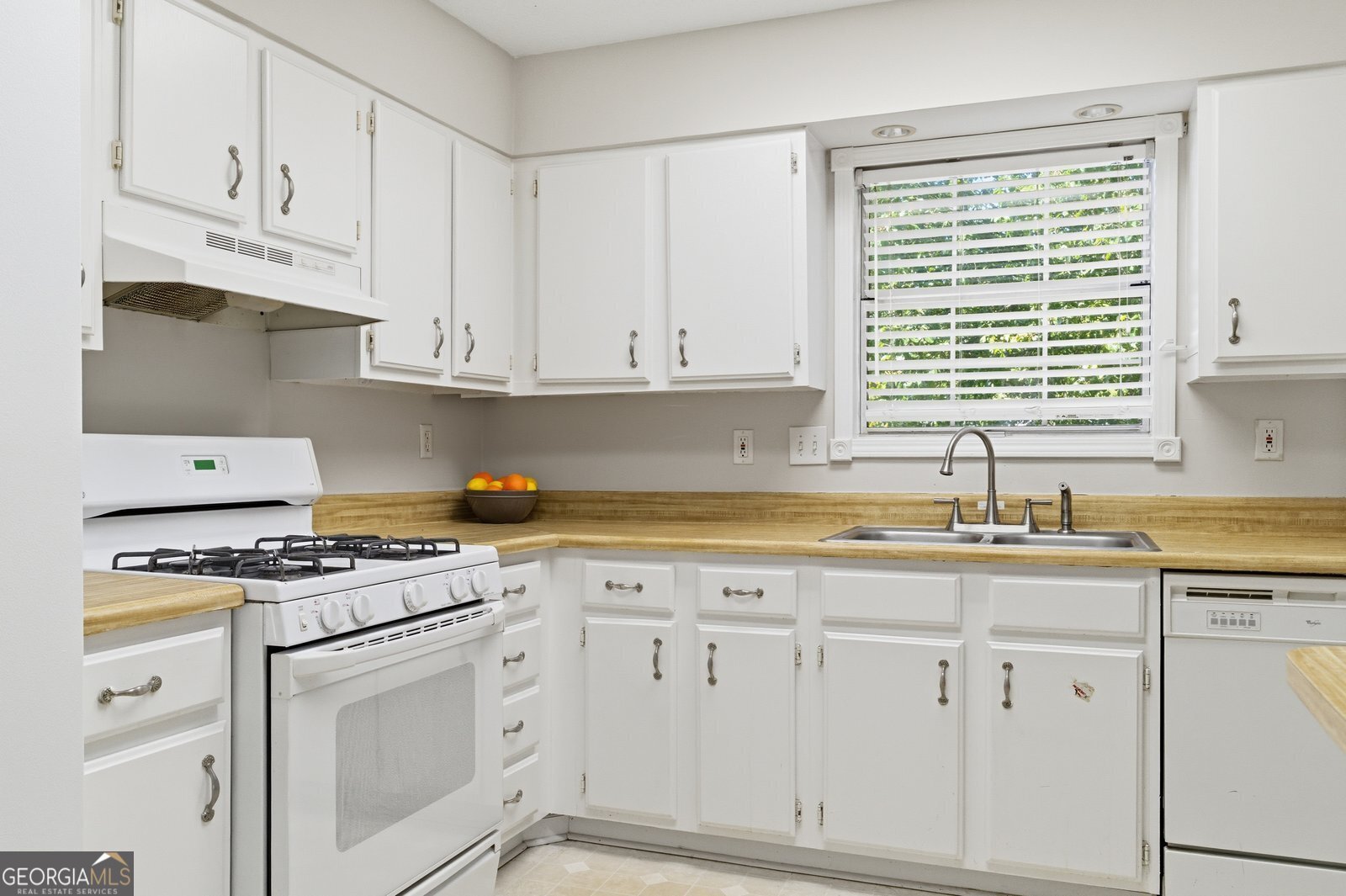 809 Wedgewood Way Sandy Springs - Photo 10