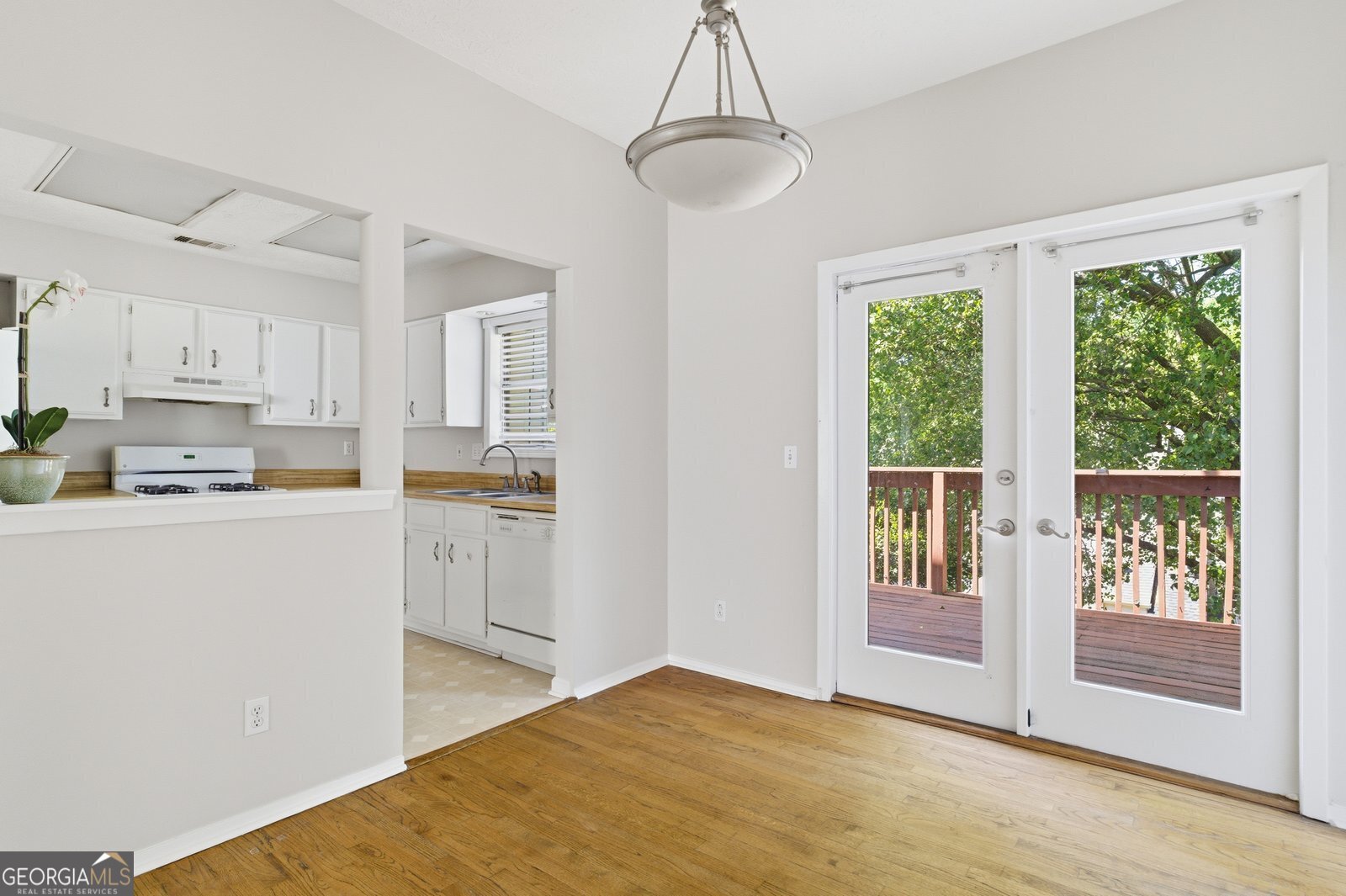 809 Wedgewood Way Sandy Springs - Photo 7