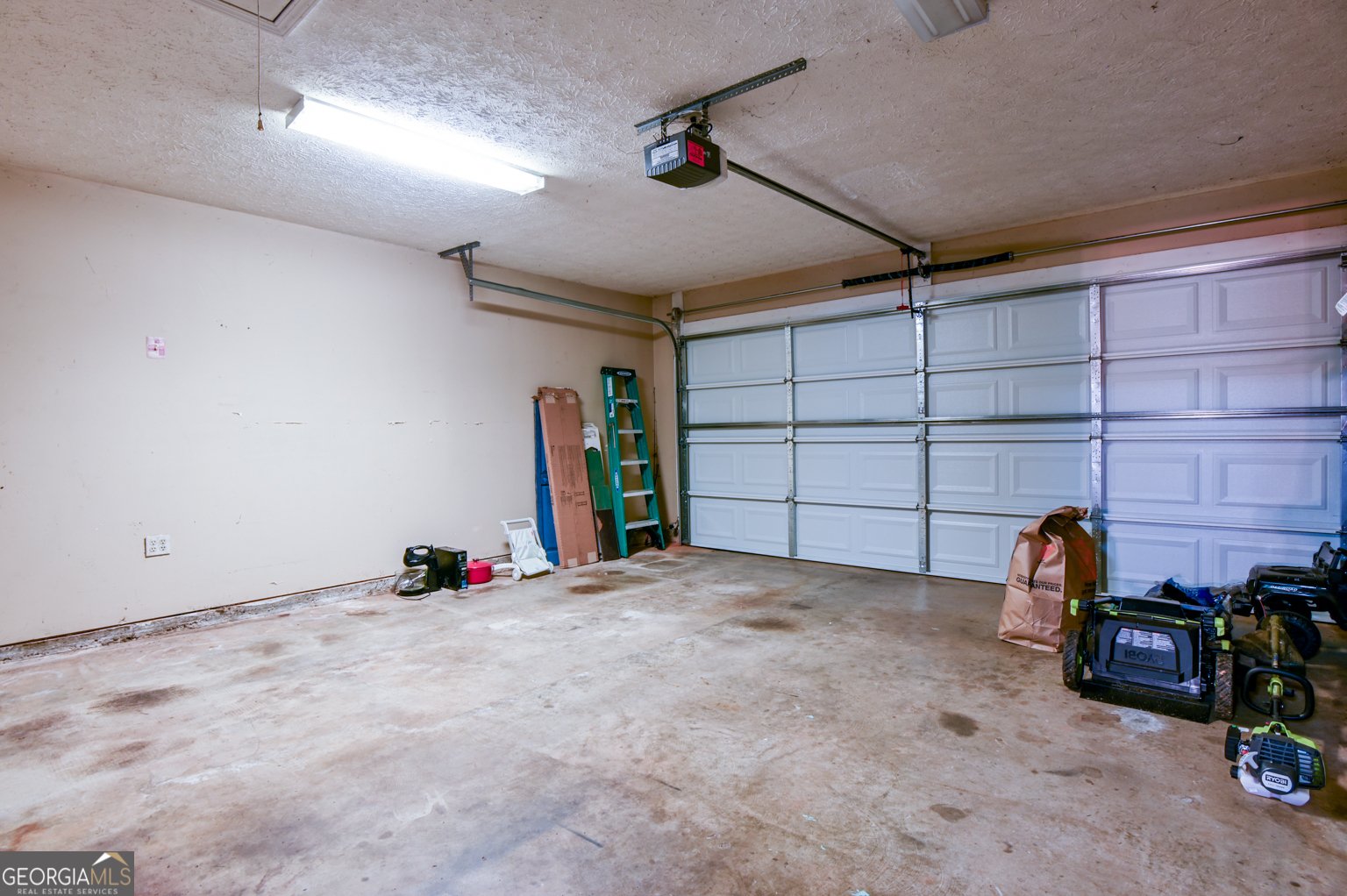 481 Sarahs Lane Locust Grove - Photo 21