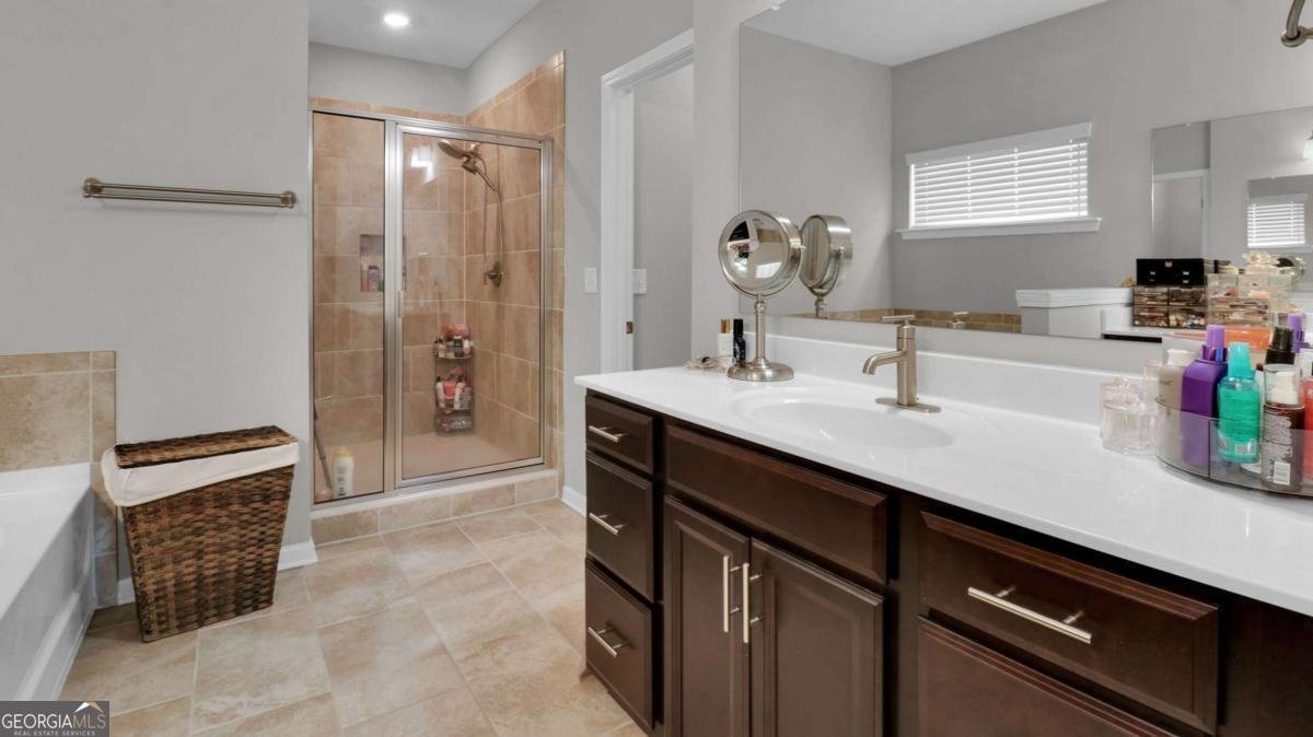 327 Round Pond Drive Lilburn - Photo 17