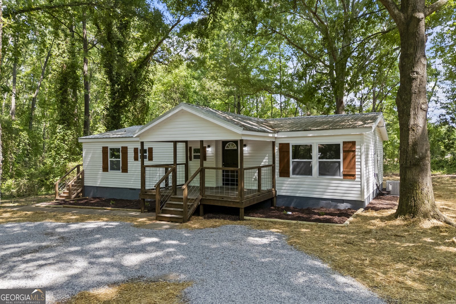 274 Elder Court Bogart - Photo 1