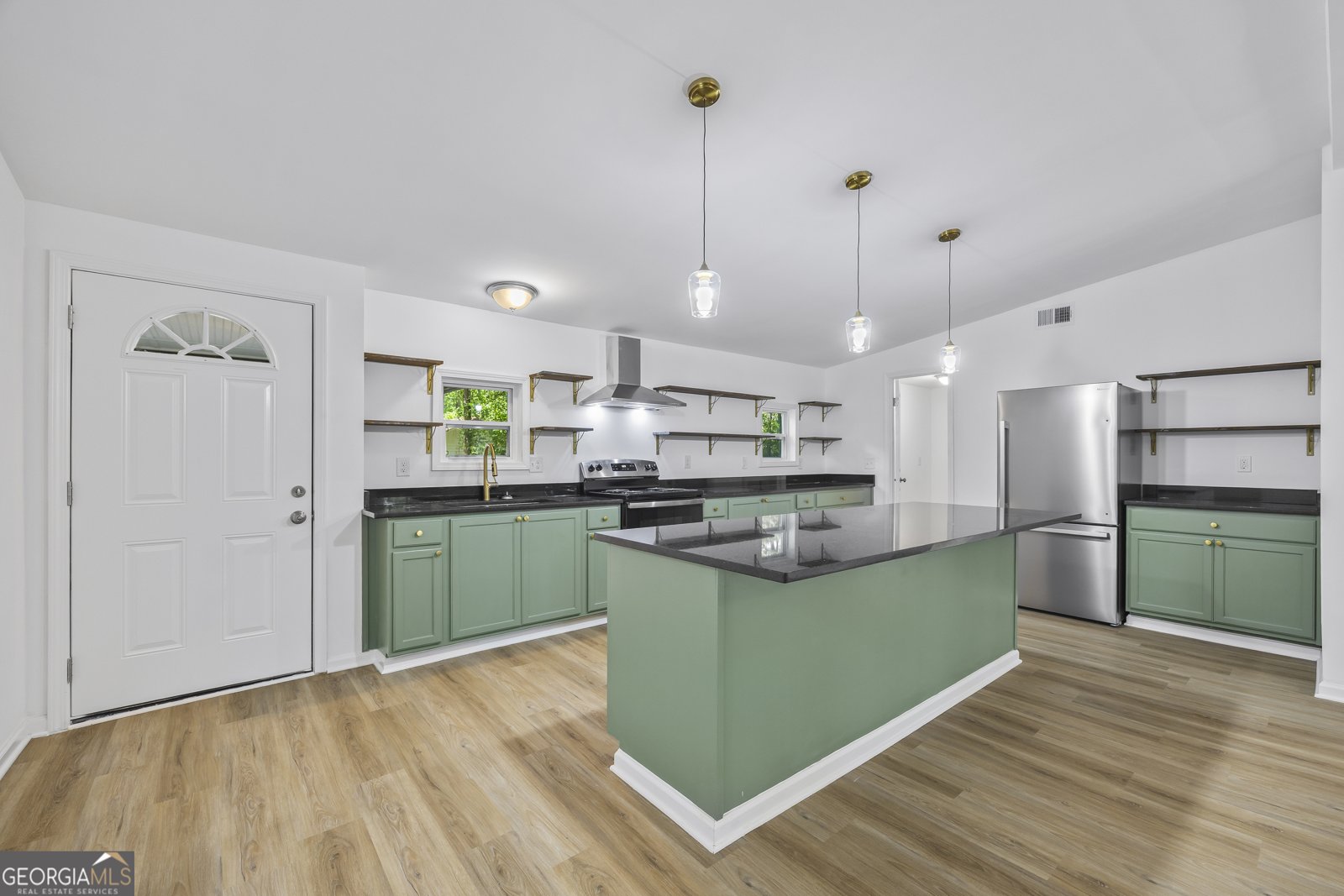 274 Elder Court Bogart - Photo 8