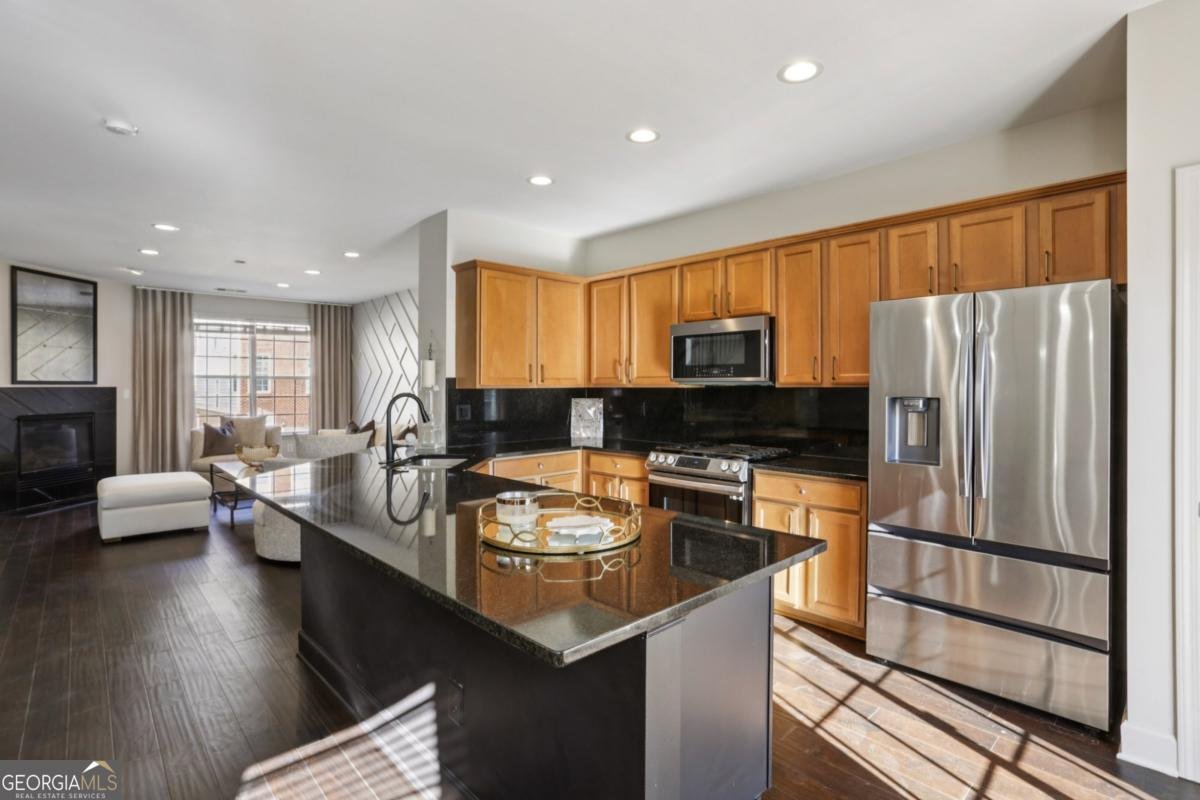 3758 Chattahoochee Summit Drive Atlanta - Photo 6