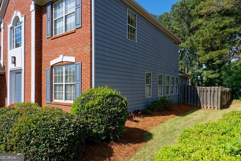 1565 Pinebreeze Drive MARIETta - Photo 37