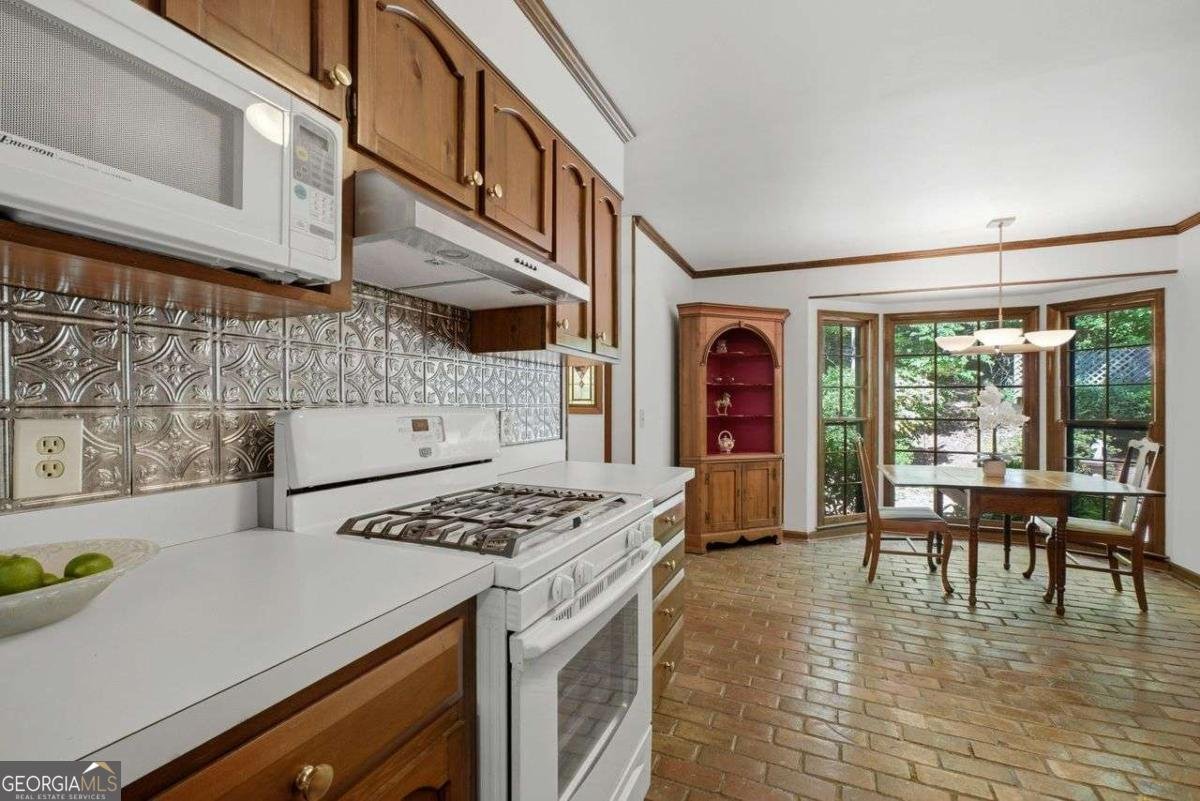 395 Nottingham Drive Marietta - Photo 10