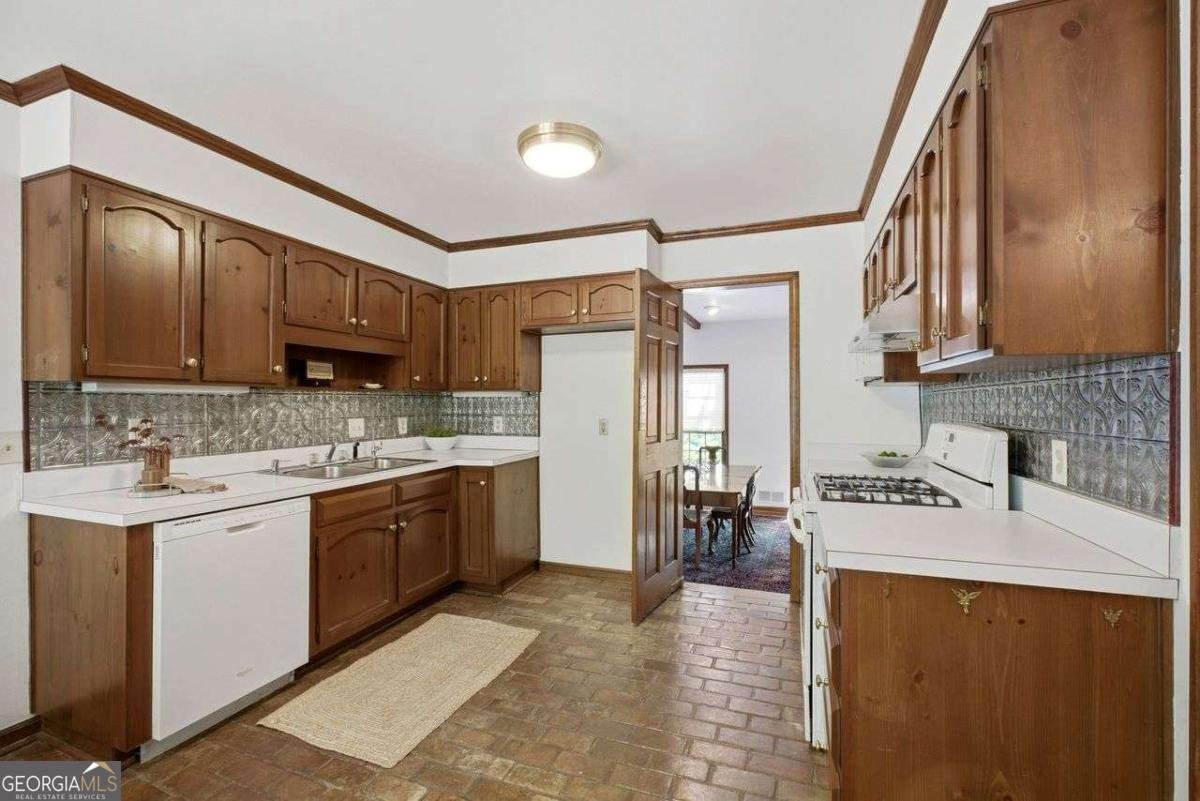 395 Nottingham Drive Marietta - Photo 11