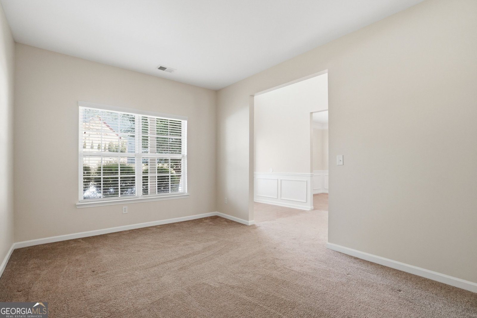 4969 Locherby Drive Fairburn - Photo 8