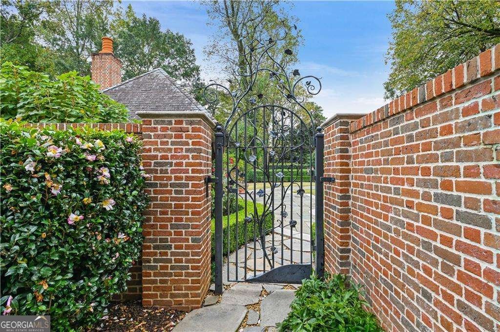 369 Pine Tree Drive Atlanta - Photo 98