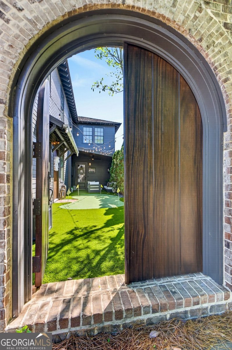 6905 Colfax Avenue Cumming - Photo 10