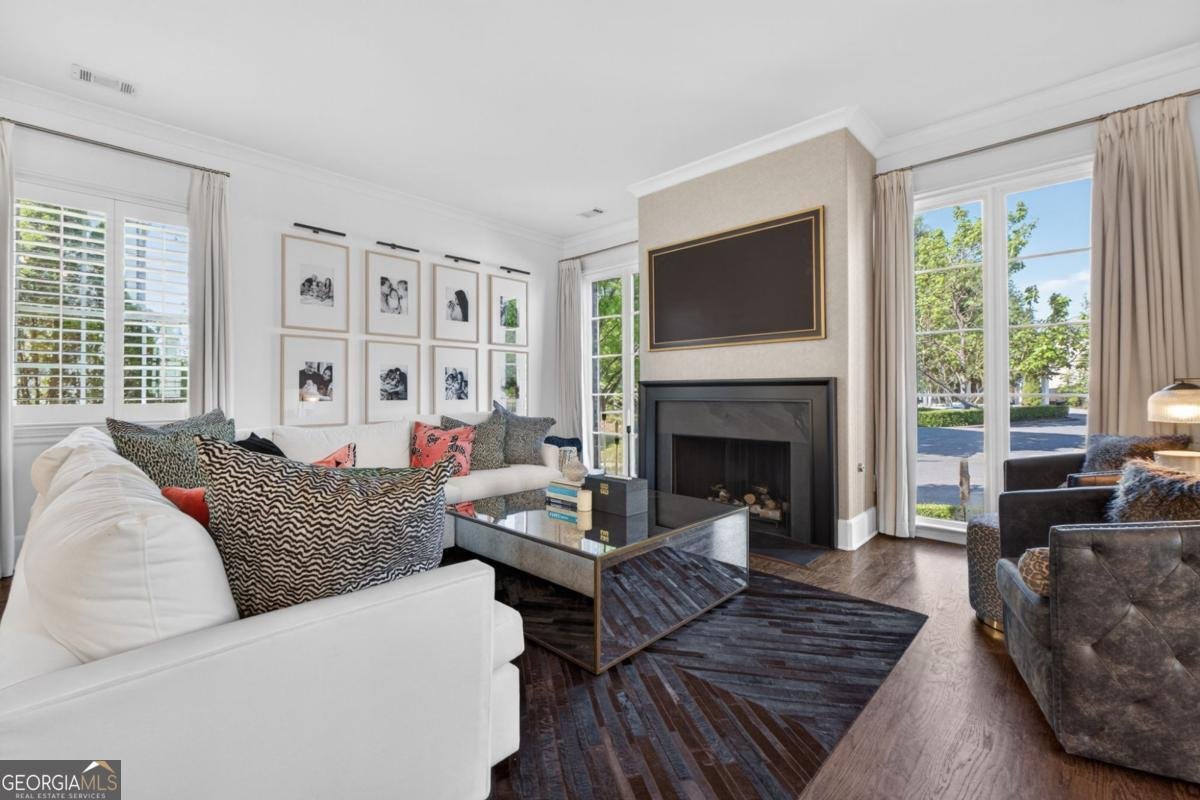 6905 Colfax Avenue Cumming - Photo 18