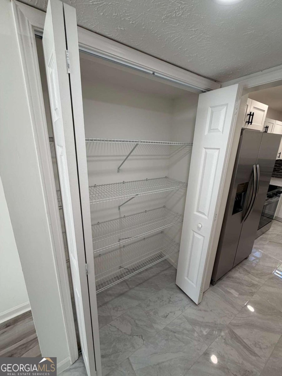 2250 Kings Gate Circle Snellville - Photo 7